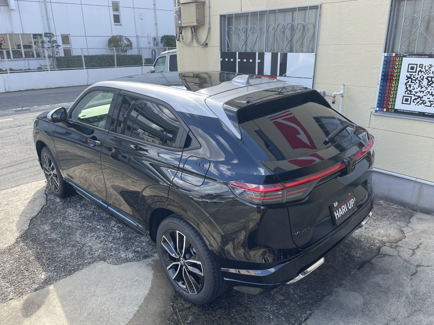 HONDA　ヴェゼル　カーフィルム施工