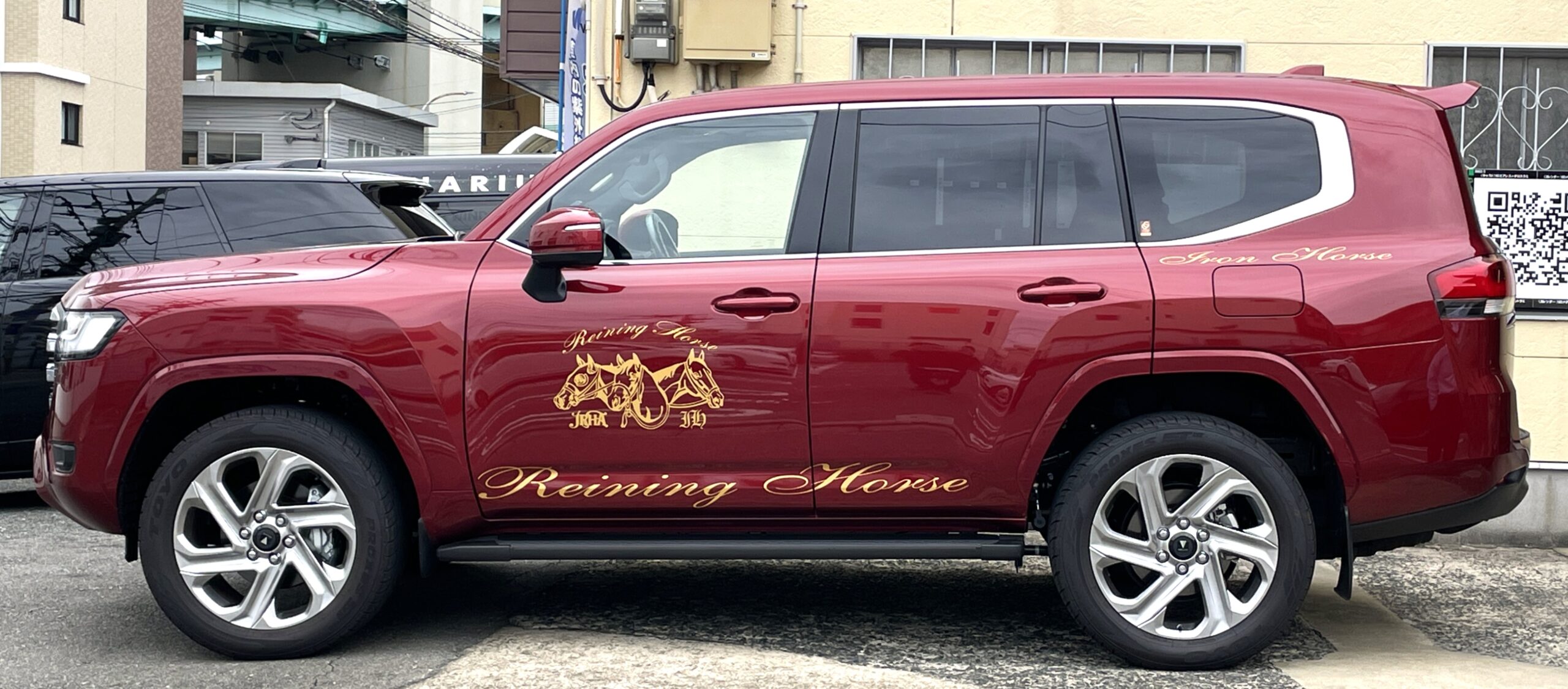 ランドクルーザーAX/馬デザインマーキング