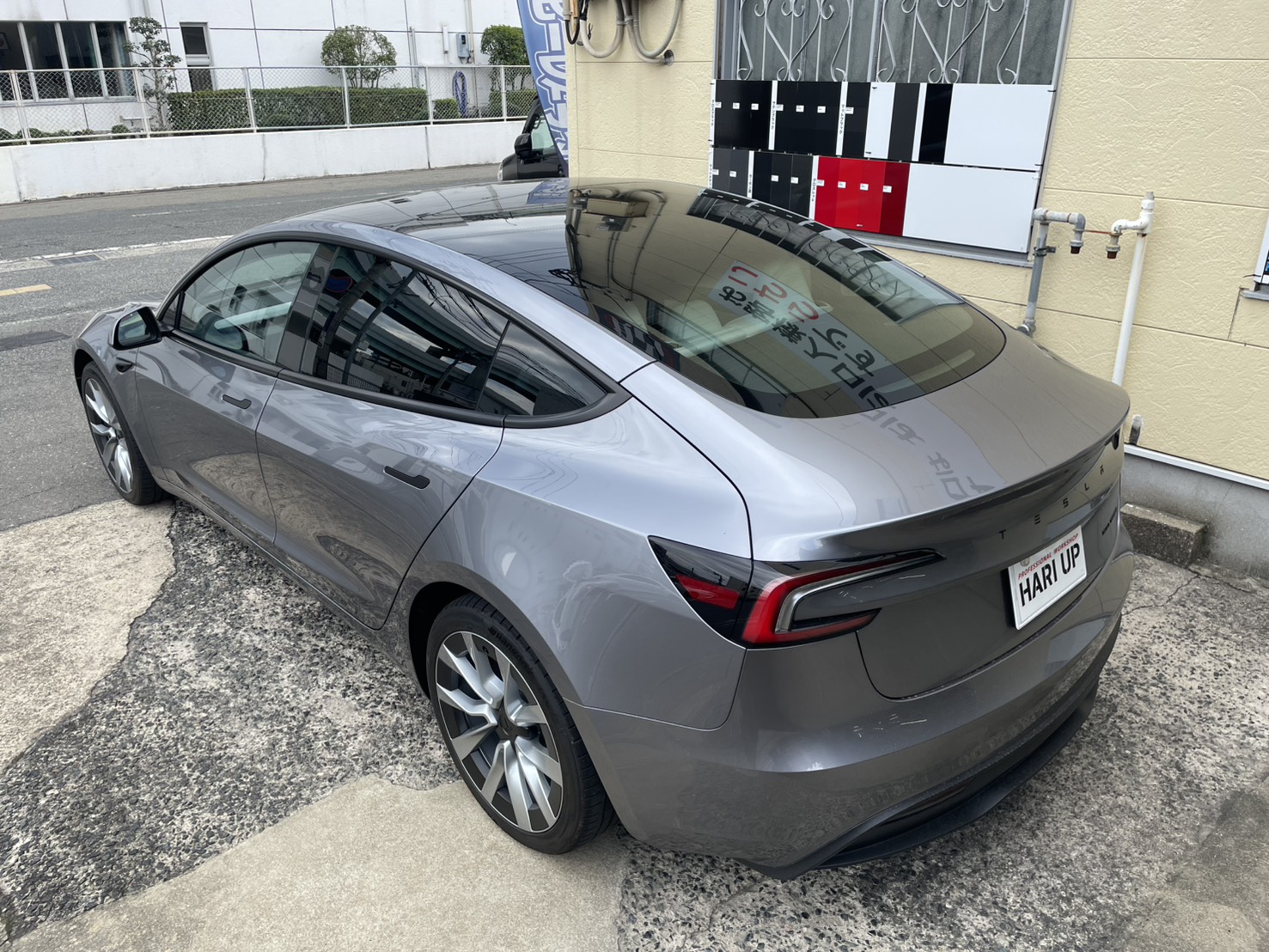 テスラ　モデル3　カーフィルム施工