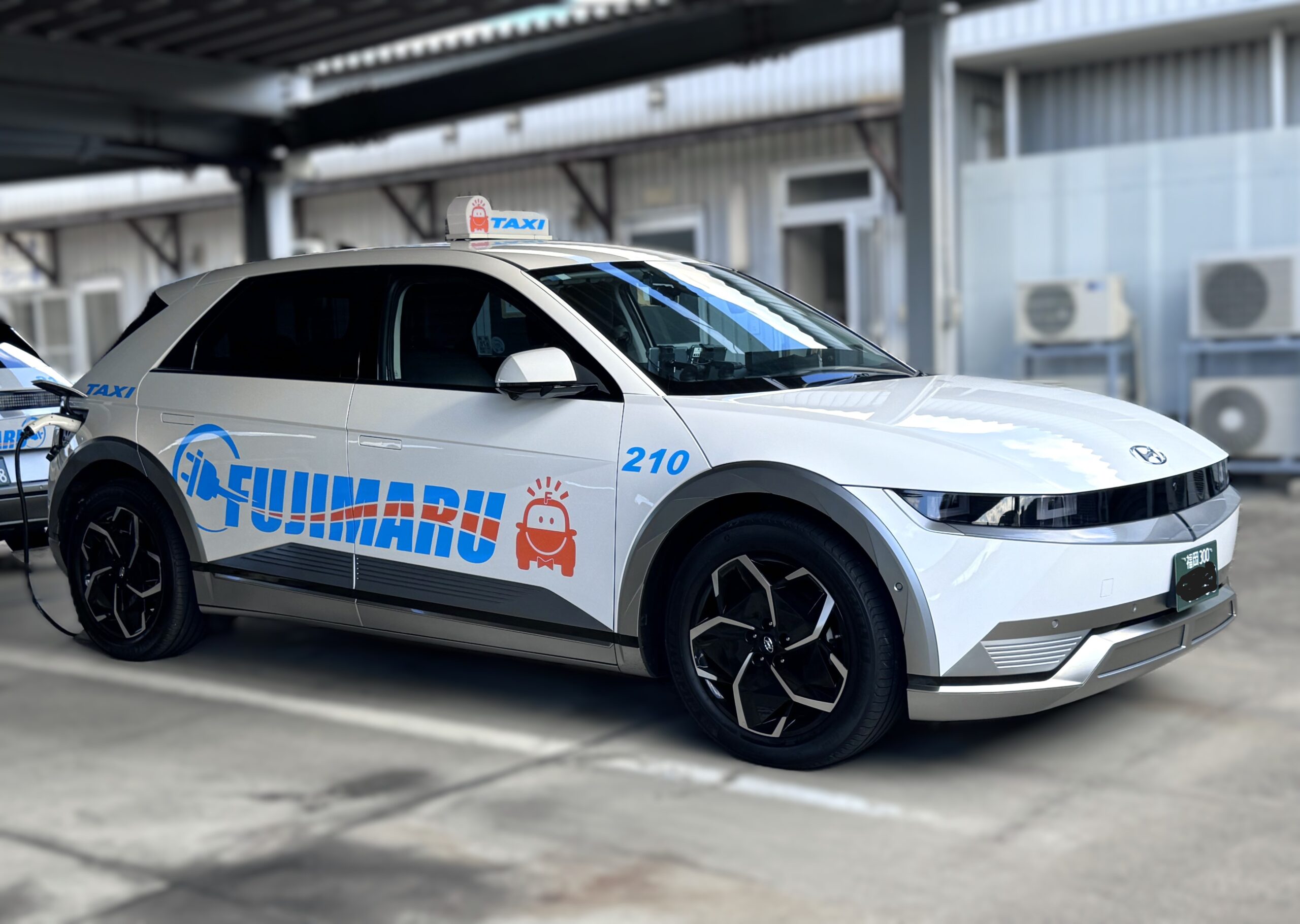 アイオニック5／藤丸タクシー様