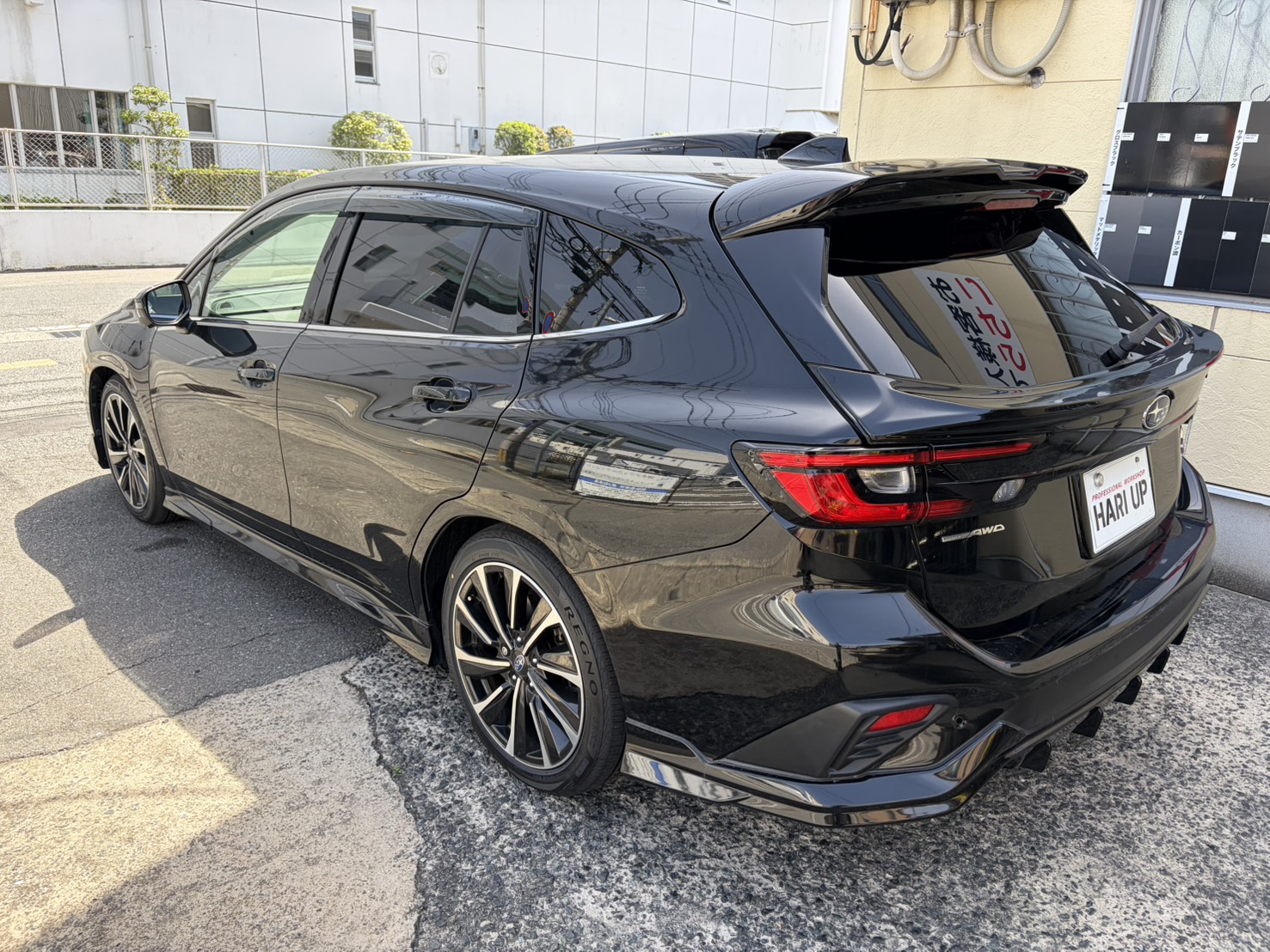 スバル　レヴォーグ　カーフィルム施工